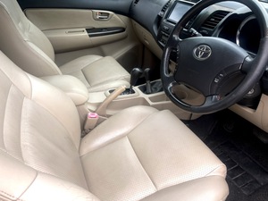 รถบ้าน รถมือสอง Toyota Fortuner 3.0 V เกียร์ Auto 4WD ปี 2551 โดย หญิงรถบ้าน รถมือสองขอนแก่น ราคาถูก ผ่อนสบาย