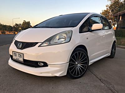 รถบ้าน รถมือสอง Honda Jazz 1.5 i-VTEC รุ่น S เกียร์ ​Auto ปี 2010  โดย หญิงรถบ้าน รถมือสองขอนแก่น ราคาถูก ผ่อนสบาย