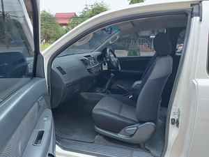 รถบ้าน รถมือสอง Toyota Hilux Vigo Champ Prerunner Smart Cab 2.5 E เกียร์ MT ปี 2012  โดย หญิงรถบ้าน รถมือสองขอนแก่น ราคาถูก ผ่อนสบาย