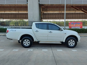รถบ้าน รถมือสอง Mitsubishi Triton Plus DOUBLE CAB 2.5 VG Turbo เกียร์ Auto ปี 2012 โดย หญิงรถบ้าน รถมือสองขอนแก่น ราคาถูก ผ่อนสบาย