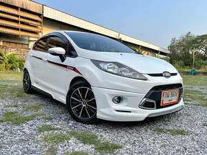 รถบ้าน รถมือสอง Ford Fiesta 1.5 S Sport เกียร์ Auto ปี 2556 โดย หญิงรถบ้าน รถมือสองขอนแก่น ราคาถูก ผ่อนสบาย