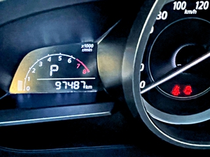 รถบ้าน รถมือสอง Mazda2 Sedan 1.3 SkyActiv-G เกียร์ Auto ปี 2015  โดย หญิงรถบ้าน รถมือสองขอนแก่น ราคาถูก ผ่อนสบาย