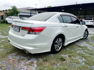 รถบ้าน รถมือสอง Honda Accord 2.0 i-VTEC รุ่น EL เกียร์ Auto ปี 2011 Gen8 Minor Change โดย หญิงรถบ้าน รถมือสองขอนแก่น ราคาถูก ผ่อนสบาย