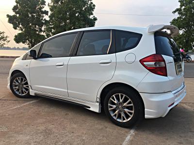 รถบ้าน รถมือสอง Honda Jazz 1.5 i-VTEC รุ่น V เกียร์ ​Auto ปี 2012 โดย หญิงรถบ้าน รถมือสองขอนแก่น ราคาถูก ผ่อนสบาย