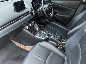 รถบ้าน รถมือสอง Mazda2 Sedan 1.3 SkyActiv-G รุ่นรอง Top เกียร์ Auto ปี 2017  โดย หญิงรถบ้าน รถมือสองขอนแก่น ราคาถูก ผ่อนสบาย