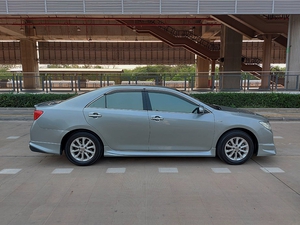 รถบ้าน รถมือสอง Toyota Camry 2.0 รุ่น G เกียร์ Auto ปี 2012  โดย หญิงรถบ้าน รถมือสองขอนแก่น ราคาถูก ผ่อนสบาย