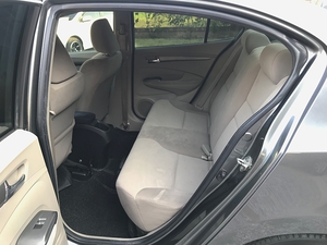 รถบ้าน รถมือสอง Honda City 1.5 i-VTEC รุ่น V CNG เกียร์ Auto ปี 2012  โดย หญิงรถบ้าน รถมือสองขอนแก่น ราคาถูก ผ่อนสบาย