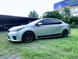 รถบ้าน รถมือสอง Toyota  Corolla Altis 1.6 รุ่น G เกียร์ Auto ปี 2015 โดย หญิงรถบ้าน รถมือสองขอนแก่น ราคาถูก ผ่อนสบาย