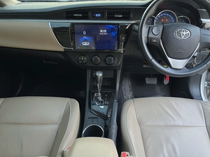 รถบ้าน รถมือสอง Toyota  Corolla Altis 1.6 รุ่น G เกียร์ Auto ปี 2015 โดย หญิงรถบ้าน รถมือสองขอนแก่น ราคาถูก ผ่อนสบาย