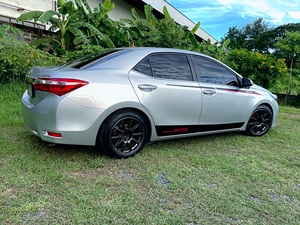 รถบ้าน รถมือสอง Toyota  Corolla Altis 1.6 รุ่น G เกียร์ Auto ปี 2015 โดย หญิงรถบ้าน รถมือสองขอนแก่น ราคาถูก ผ่อนสบาย