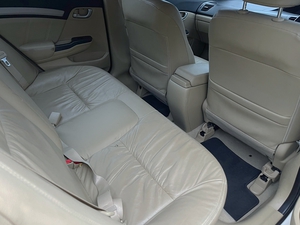 รถบ้าน รถมือสอง Honda Civic 1.8 i-VTEC รุ่น E เกียร์ Auto ปี 2012  โดย หญิงรถบ้าน รถมือสองขอนแก่น ราคาถูก ผ่อนสบาย