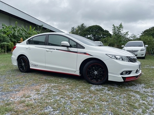 รถบ้าน รถมือสอง Honda Civic 1.8 i-VTEC รุ่น E เกียร์ Auto ปี 2012  โดย หญิงรถบ้าน รถมือสองขอนแก่น ราคาถูก ผ่อนสบาย