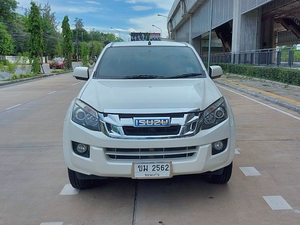 รถบ้าน รถมือสอง ISUZU D-MAX Hi-Lander 4-Door 2.5 Z Ddi VGS ปี 2012 โดย หญิงรถบ้าน รถมือสองขอนแก่น ราคาถูก ผ่อนสบาย