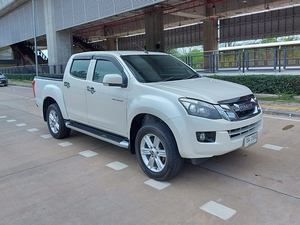 รถบ้าน รถมือสอง ISUZU D-MAX Hi-Lander 4-Door 2.5 Z Ddi VGS ปี 2012 โดย หญิงรถบ้าน รถมือสองขอนแก่น ราคาถูก ผ่อนสบาย