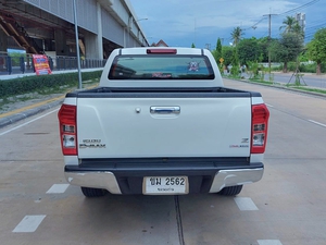 รถบ้าน รถมือสอง ISUZU D-MAX Hi-Lander 4-Door 2.5 Z Ddi VGS ปี 2012 โดย หญิงรถบ้าน รถมือสองขอนแก่น ราคาถูก ผ่อนสบาย