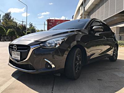 รถบ้าน รถมือสอง Mazda2 Hatchback 1.3 SkyActiv-G เกียร์ ​Auto ปี 2560 โดย หญิงรถบ้าน รถมือสองขอนแก่น ราคาถูก ผ่อนสบาย