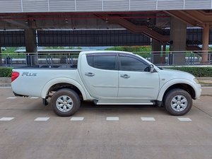รถบ้าน รถมือสอง Mitsubishi Triton Plus 2.4 CNG Double CAB รุ่น GLS เกียร์ MT ปี 2011 โดย หญิงรถบ้าน รถมือสองขอนแก่น ราคาถูก ผ่อนสบาย