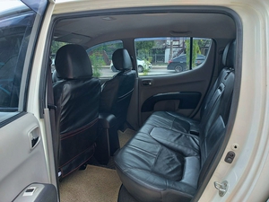 รถบ้าน รถมือสอง Mitsubishi Triton Plus 2.4 CNG Double CAB รุ่น GLS เกียร์ MT ปี 2011 โดย หญิงรถบ้าน รถมือสองขอนแก่น ราคาถูก ผ่อนสบาย