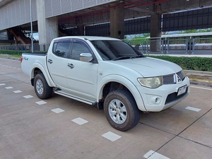 รถบ้าน รถมือสอง Mitsubishi Triton Plus 2.4 CNG Double CAB รุ่น GLS เกียร์ MT ปี 2011 โดย หญิงรถบ้าน รถมือสองขอนแก่น ราคาถูก ผ่อนสบาย