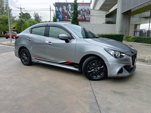 รถบ้าน รถมือสอง Mazda2 Sedan 1.3 SkyActiv-G เกียร์ Auto ปี 2017  โดย หญิงรถบ้าน รถมือสองขอนแก่น ราคาถูก ผ่อนสบาย
