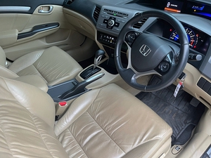 รถบ้าน รถมือสอง Honda Civic 1.8 i-VTEC รุ่น E เกียร์ Auto ปี 2012 โดย หญิงรถบ้าน รถมือสองขอนแก่น ราคาถูก ผ่อนสบาย