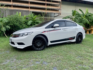 รถบ้าน รถมือสอง Honda Civic 1.8 i-VTEC รุ่น S เกียร์ Auto ปี 2012 โดย หญิงรถบ้าน รถมือสองขอนแก่น ราคาถูก ผ่อนสบาย