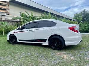 รถบ้าน รถมือสอง Honda Civic 1.8 i-VTEC รุ่น S เกียร์ Auto ปี 2012 โดย หญิงรถบ้าน รถมือสองขอนแก่น ราคาถูก ผ่อนสบาย