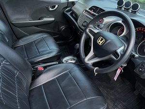รถบ้าน รถมือสอง Honda Jazz 1.5 i-VTEC รุ่น E เกียร์ Auto ปี 2010 โดย หญิงรถบ้าน รถมือสองขอนแก่น ราคาถูก ผ่อนสบาย