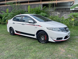 รถบ้าน รถมือสอง Honda City 1.5 i-VTEC รุ่น V เกียร์ Auto ปี 2012 โดย หญิงรถบ้าน รถมือสองขอนแก่น ราคาถูก ผ่อนสบาย