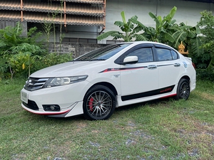 รถบ้าน รถมือสอง Honda City 1.5 i-VTEC รุ่น V เกียร์ Auto ปี 2012 โดย หญิงรถบ้าน รถมือสองขอนแก่น ราคาถูก ผ่อนสบาย