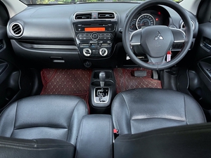 รถบ้าน รถมือสอง Mitsubishi Attrage 1.2 รุ่น GLX เกียร์ Auto ปี 2015 โดย หญิงรถบ้าน รถมือสองขอนแก่น ราคาถูก ผ่อนสบาย