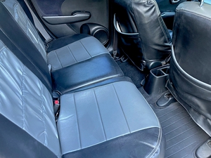 รถบ้าน รถมือสอง Honda Jazz 1.5 i-VTEC รุ่น V เกียร์ Auto ปี 2011  โดย หญิงรถบ้าน รถมือสองขอนแก่น ราคาถูก ผ่อนสบาย