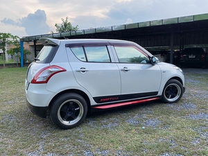 รถบ้าน รถมือสอง Suzuki Swift 1.2 รุ่น GLX เกียร์ Auto ปี 2012 โดย หญิงรถบ้าน รถมือสองขอนแก่น ราคาถูก ผ่อนสบาย