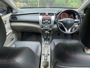 รถบ้าน รถมือสอง Honda City 1.5 i-VTEC รุ่น S เกียร์ Auto ปี 2010  โดย หญิงรถบ้าน รถมือสองขอนแก่น ราคาถูก ผ่อนสบาย