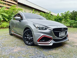 รถบ้าน รถมือสอง Mazda2 Sedan 1.3 SkyActiv-G เกียร์ Auto ปี 2015 โดย หญิงรถบ้าน รถมือสองขอนแก่น ราคาถูก ผ่อนสบาย