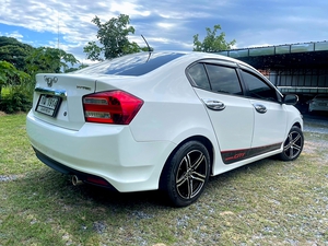 รถบ้าน รถมือสอง Honda City 1.5 i-VTEC รุ่น SV เกียร์ Auto ปี 2012 โดย หญิงรถบ้าน รถมือสองขอนแก่น ราคาถูก ผ่อนสบาย