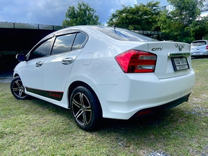 รถบ้าน รถมือสอง Honda City 1.5 i-VTEC รุ่น SV เกียร์ Auto ปี 2012 โดย หญิงรถบ้าน รถมือสองขอนแก่น ราคาถูก ผ่อนสบาย
