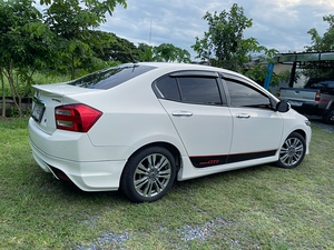 รถบ้าน รถมือสอง Honda City 1.5 i-VTEC รุ่น SV เกียร์ Auto ปี 2012  โดย หญิงรถบ้าน รถมือสองขอนแก่น ราคาถูก ผ่อนสบาย