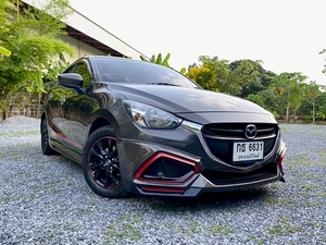 รถบ้าน รถมือสอง Mazda2 Sedan 1.3 SkyActiv-G เกียร์ Auto ปี 2015 โดย หญิงรถบ้าน รถมือสองขอนแก่น ราคาถูก ผ่อนสบาย