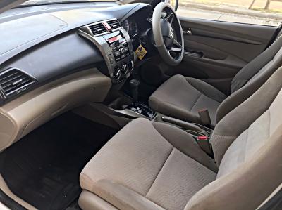 รถบ้าน รถมือสอง Honda City 1.5 i-VTEC รุ่น V(AS) เกียร์ ​Auto ปี 2012  โดย หญิงรถบ้าน รถมือสองขอนแก่น ราคาถูก ผ่อนสบาย