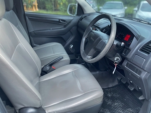 รถบ้าน รถมือสอง ISUZU D-MAX SPARK 2.5 VGS เกียร์ MT ปี 2014 โดย หญิงรถบ้าน รถมือสองขอนแก่น ราคาถูก ผ่อนสบาย