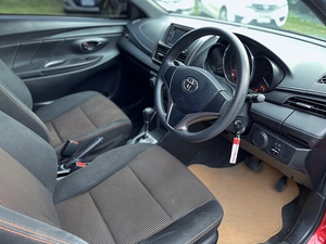 รถบ้าน รถมือสอง Toyota Yaris 1.2 รุ่น E เกียร์ Auto ปี 2016 โดย หญิงรถบ้าน รถมือสองขอนแก่น ราคาถูก ผ่อนสบาย