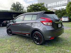 รถบ้าน รถมือสอง Toyota Yaris 1.2 รุ่น G เกียร์ Auto ปี 2015 โดย หญิงรถบ้าน รถมือสองขอนแก่น ราคาถูก ผ่อนสบาย