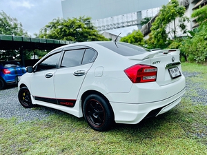 รถบ้าน รถมือสอง Honda City 1.5 i-VTEC รุ่น SV เกียร์ Auto ปี 2013 โดย หญิงรถบ้าน รถมือสองขอนแก่น ราคาถูก ผ่อนสบาย