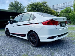 รถบ้าน รถมือสอง Honda City 1.5 i-VTEC รุ่น S เกียร์ Auto ปี 2017 โดย หญิงรถบ้าน รถมือสองขอนแก่น ราคาถูก ผ่อนสบาย