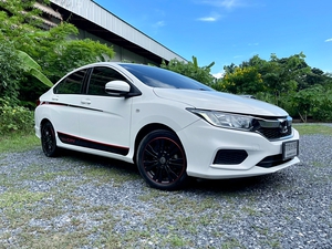 รถบ้าน รถมือสอง Honda City 1.5 i-VTEC รุ่น S เกียร์ Auto ปี 2017 โดย หญิงรถบ้าน รถมือสองขอนแก่น ราคาถูก ผ่อนสบาย
