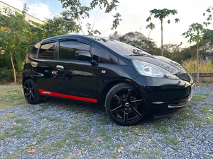 รถบ้าน รถมือสอง Honda Jazz 1.5 i-VTEC รุ่น V เกียร์ Auto ปี 2009 โดย หญิงรถบ้าน รถมือสองขอนแก่น ราคาถูก ผ่อนสบาย