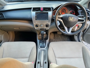 รถบ้าน รถมือสอง Honda City 1.5 i-VTEC รุ่น S เกียร์ Auto ปี 2010  โดย หญิงรถบ้าน รถมือสองขอนแก่น ราคาถูก ผ่อนสบาย