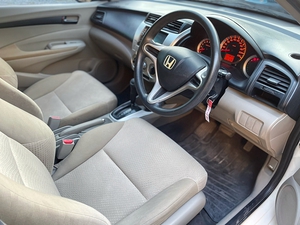 รถบ้าน รถมือสอง Honda City 1.5 i-VTEC รุ่น S เกียร์ Auto ปี 2010  โดย หญิงรถบ้าน รถมือสองขอนแก่น ราคาถูก ผ่อนสบาย