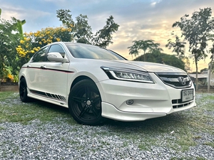 รถบ้าน รถมือสอง Honda Accord 2.4 i-VTEC รุ่น E เกียร์ Auto ปี 2011 โดย หญิงรถบ้าน รถมือสองขอนแก่น ราคาถูก ผ่อนสบาย